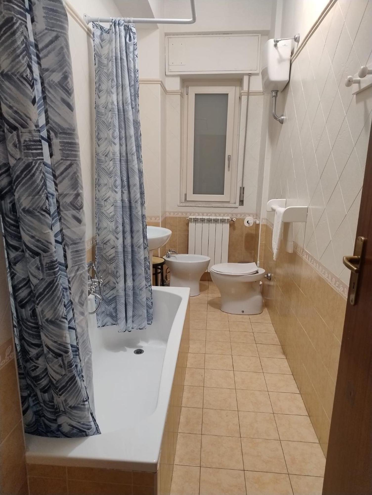 L'Attico Affittacamere B&B Catanzaro Exterior foto